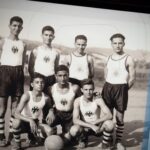 Συγκίνηση και πλήθος κόσμου στο τελευταίο αντίο στον Στέφανο Μπορμπόκη – Με τη σημαία του ΠΑΟΚ τυλίχτηκε η σορός