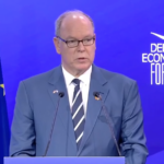 Τα σπουδαία ευρήματα στην Αίγινα – Τα χρυσά κοσμήματα και το περιδέραιο – Δείτε φωτογραφίες