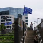 Μεγάλη κινητοποίηση για άνδρα που έπεσε σε φρεάτιο στη Λάρισα