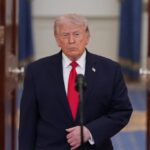 Νέα ανάρτηση Τραμπ για τον πιλότο: «Τον διασώσαμε μέρα μεσημέρι, παραμένοντας επτά ώρες πάνω από το Ιράν»