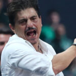 Συρίγος στον Realfm 97,8: Ο Τραμπ είναι πολύ στριμωγμένος – Ήθελε να παίξει μία γρήγορη παρτίδα πόκερ και είναι υποχρεωμένος να παίξει σκάκι