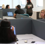 Δημόσιοι Υπάλληλοι: Αυτά είναι τα καθαρά κέρδη από την αύξηση του Απριλίου – Αναλυτικά παραδείγματα