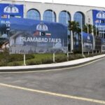 Αδρεναλίνη στο φουλ: Ο Γάλλος παρκουρίστας που «χορεύει» στις ταράτσες της Αθήνας – Δείτε video