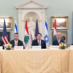 Ζελένσκι: «Οι διαπραγματευτές των ΗΠΑ δεν έχουν χρόνο για την Ουκρανία»