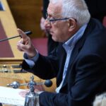 Μακρόν: Να αντισταθούμε στην ηγεμονία ΗΠΑ – Κίνας