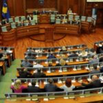 WSJ: Ο Τραμπ σχεδιάζει παρατεταμένο ναυτικό αποκλεισμό του Ιράν – Κλειστά παραμένουν τα Στενά του Ορμούζ