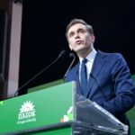 Τι είναι ο αθηναϊκός σχιστόλιθος που ανέβλυζε από αυλή εγκαταλειμμένου σπιτιού στην Κυψέλη