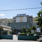 Βίντεο ντοκουμέντο από τη στιγμή που άνδρας εισβάλει με αεροβόλο στο Γενικό Κρατικό Νίκαιας – Επικράτησε αναστάτωση