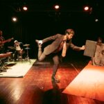 Ινδονησία: Σύγκρουση τρένων σε σιδηροδρομικό σταθμό κοντά στην Τζακάρτα – Αναφορές για νεκρούς και τραυματίες [εικόνες και βίντεο]