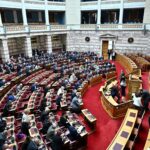 Μετωπική σύγκρουση Ι.Χ. με τράκτορα στον ΒΟΑΚ – Απεγκλωβίστηκε βαριά τραυματισμένος ο οδηγός