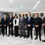 «Θα τους ανατινάξουμε»: Η απειλή κατά του Ομάν διευρύνει τη λίστα Τραμπ – Έχει στοχοποιήσει 1 στις 13 χώρες του κόσμου
