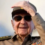 Σι – Πούτιν: Τσάι, μπίζνες και βολές κατά Τράμπ