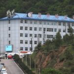 Ισορροπία τρόμου για το Ιράν: «50-50» οι πιθανότητες για συμφωνία ή βόμβες, λέει ο Τραμπ – «Παράθυρο» για εκεχειρία βλέπουν οι FT