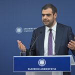 Μαρινάκης: «Το ΠΑΣΟΚ υιοθετεί και θεωρίες που και οι εκπρόσωποι ψεκασμένων θεωριών θα ζήλευαν»