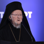 Αναστάτωση στη Θεσσαλονίκη: Εμφάνιση λύκου σε κατοικημένη περιοχή στα Μετέωρα