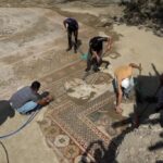 Ο Τραμπ προβλέπει γρήγορο τέλος του πολέμου καθώς το Ιράν εξετάζει την ειρηνευτική πρόταση των ΗΠΑ