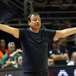 Τελικός Champions League: Η φανέλα του Ολυμπιακού στη fan zone