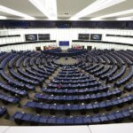 Θεσσαλονίκη: Χειροπέδες σε 63χρονο καθηγητή για σεξουαλική παρενόχληση 8χρονης σε πάρκο
