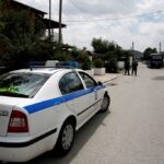 Φωτιά στις παλιές εστίες στου Ζωγράφου – Επιχειρούν 12 πυροσβέστες με 5 οχήματα [Βίντεο]