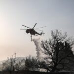 Φωτιά τώρα σε υγροβιότοπο στην Εύβοια