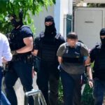 Πάτρα: Με λευκά μαλλιά και μούσια ο Τζέιμς Δαλαμάγκας – Κρυβόταν στο Αίγιο επί 27 χρόνια μετά τη δολοφονία στην Αυστραλία [Εικόνες, Βίντεο]