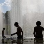 «Ξέρεις τι να κάνεις»: Εφιαλτικές στιγμές στον αέρα – Εκπαιδευτής πήδηξε στο κενό και άφησε μόνη τη μαθήτρια στο πιλοτήριο στην Αργεντινή