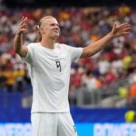ΑΕΚ: Πρόστιμο από την UEFA για παραβίαση του κανονισμού cost control