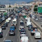 Γιατί κατέρρευσε η πολυκατοικία στα Πετράλωνα – Τα σενάρια που έχουν μπει στο «μικροσκόπιο» και οι μαρτυρίες