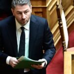 Τσίπρας: «Η κυβέρνηση να σταματήσει να δίνει λευκή επιταγή στον Τραμπ»