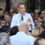 Αρκάς: Η Πέμπτη δεν μπορεί να σηκωθεί από το κρεβάτι και εμείς συμπάσχουμε