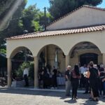 Φωτιά στη Χαλκιδική: Επί ποδός δεκάδες πυροσβέστες και ένα ελικόπτερο