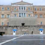 Σταθερή μείωση αφίξεων μεταναστών στη χώρα μας και αύξηση των επιστροφών δείχνουν τα στοιχεία για το πρώτο εξάμηνο του 2026