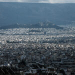 Ναυτιλία: Οι γεωπολιτικές εντάσεις και η «μπλοκαρισμένη» χωρητικότητα «φουσκώνουν» ξανά τους ναύλους