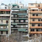 «Ανακαινίζω»: Τέλος χρόνου για τις αιτήσεις στις ιδιοκατοικούμενες κατοικίες – Τι ισχύει για τα κλειστά σπίτια