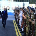 Ταυτοποιήθηκε και οδηγείται στη δικαιοσύνη ο 21χρονος που οδηγούσε με ανοιχτές πόρτες στην Αθηνών-Κορίνθου
