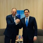 Αξιόπιστη απειλή για πυραυλική επίθεση η αιτία της αλλαγής αεροσκάφους για τον Τραμπ