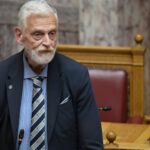 Γεωργιάδης για τις φωτιές Σαλαμίνα: «10 περιστατικά με εγκαύματα και συμπτώματα από εισπνοή καπνού»