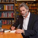 Φωτιά σε δασική έκταση στο Μαρκόπουλο Ωρωπού – Μήνυμα από το 112