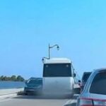 Φωτιά τώρα στη λεωφόρο Βάρης – Κορωπίου