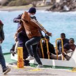 Καλλιθέα: «Του είχα ξανακάνει μήνυση, σήκωνε χέρι» – Σοκάρει η 19χρονη μετά την επίθεση με μαχαίρι από τον πρώην σύντροφό της