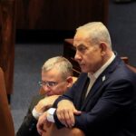 Η κρίση στη Θέουτα βάζει στο στόχαστρο τη μεταναστευτική πολιτική του Σάντσεθ