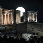 Ένα διήγημα κάθε ημέρα – «Η οθόνη κυμάτιζε ανεπαίσθητα» από τον Κώστα Λογαρά