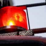 Φωτιά στη Σαλαμίνα: «Κατακάηκα παντού – Ρίχνω λίγο χώμα επάνω μου για να το συνηθίσω», λέει πυρόπληκτος