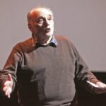 Ο Μάικλ Ντίγκλερ αποκλειστικά στον ΕΤ: «Η ζωή είναι σύνθετη και γεμάτη αντιφάσεις»