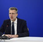 Δύο ακόμη παραιτήσεις στο κόμμα της Καρυστιανού | Η πρώτη γκέλα μετά το αντίο του Αυγερινού | Πώς έχασε 5 εκατομμύρια η Louis Vuitton στην Ελλάδα