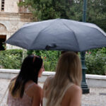 «Ακραίες ομοφοβικές αντιδράσεις μιας ισχνής μειοψηφίας»: Ακυρώθηκε η προβολή της ταινίας «Αρκουδότρυπα» σε χωριό της Αιγιαλείας
