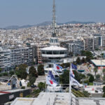 Μέρκελ για νίκη AfD: «Ματώνει η καρδιά μου, χρειάζεται ισχυρότερη επαφή με τους πολίτες»