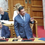 «Ποτάμια» οι δρόμοι μετά την ισχυρή βροχόπτωση στη Θεσσαλονίκη – Προβλήματα στην κυκλοφορία