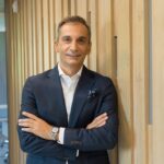 Πλάκα: «Ζούμε τον τουρισμό του σούπερ μάρκετ» λένε καταστηματάρχες στον «ΕΤ»