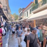 Τίτλοι τέλους μετά από 113 χρόνια – Λουκέτο στο πολυκατάστημα που στέγαζε τα Notos στην Αιόλου